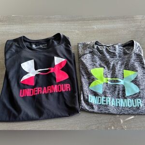Under Armour Kids' short sleeve athletic shirts - Black and Gray size XL
